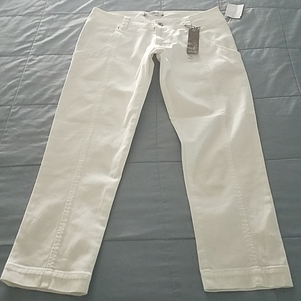 Nwts Dylan White Jeans. Size 4.